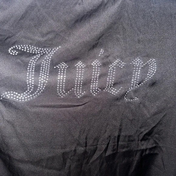 Juicy Couture 2 pajama sets - Picture 7 of 11